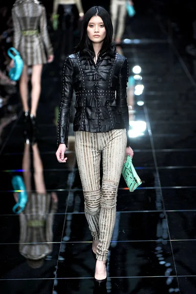 Look 38